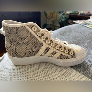 Adidas high top women’s size 9 snake print